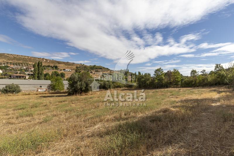 Foto 94fde1c4-e1d3-40f7-885a-ad319de4c5c3. Terreno residenziale in Hueva