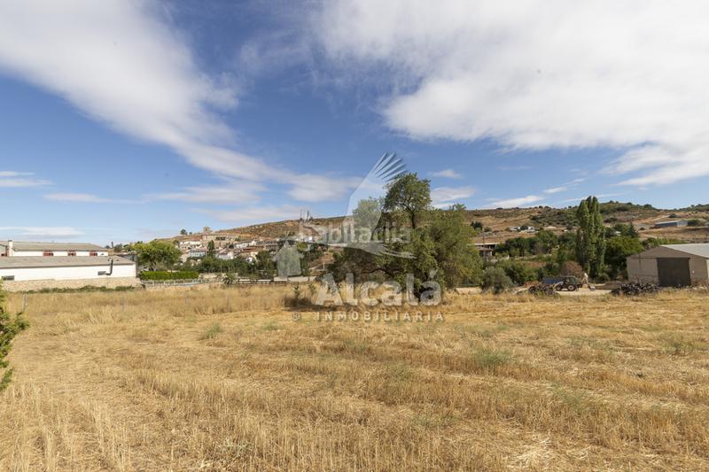Foto 9ee5028f-d8b9-41fe-ba3d-7d5522145e5e. Terreno residenziale in Hueva