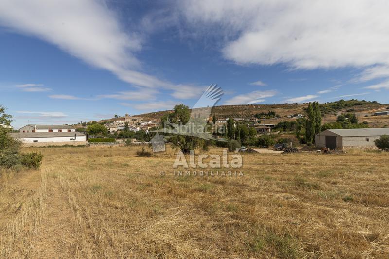 Foto b011ffb8-8891-413b-b0bc-9fc6018b8aa3. Terreno residenziale in Hueva