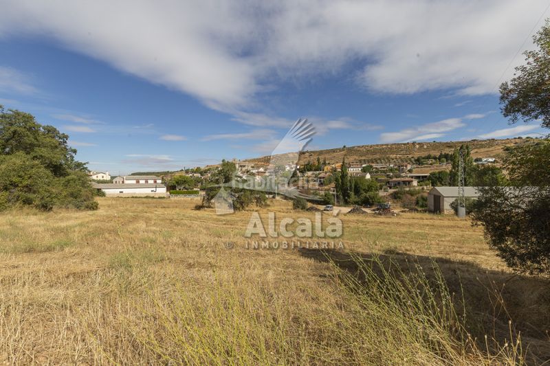 Foto 85ac2459-9606-4845-a068-33d172d93ec3. Finca rústica a Hueva