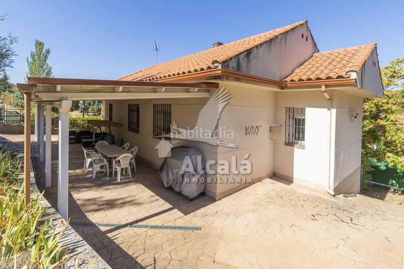 Foto 272d0dc5-f52c-4feb-b886-736ff529e7fa. Casa exclusivo chalet independiente madrid en Ambite
