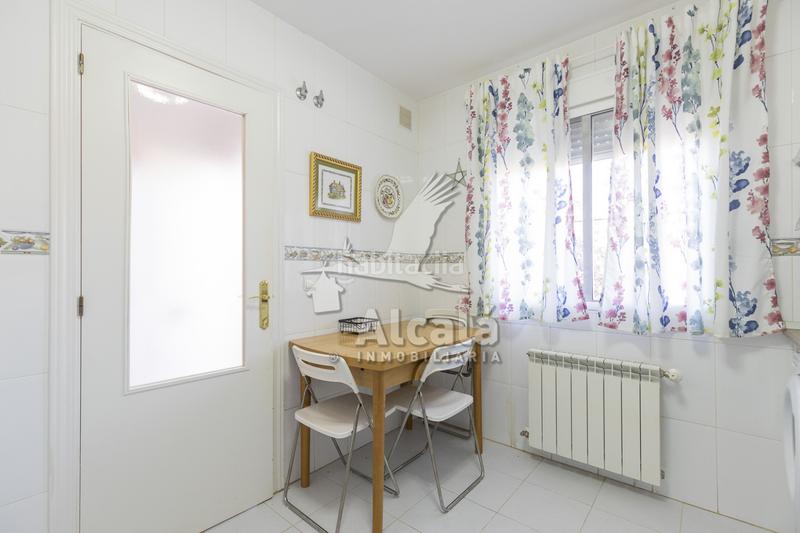 Foto 7d08a43e-40b6-46f1-ae80-166db74a4447. Casa exclusivo chalet independiente madrid en Ambite