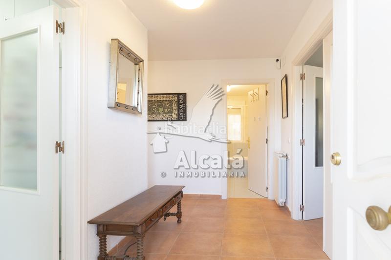 Foto c5a5e5bb-f7f8-4fa1-bb29-73bfb786e997. Casa exclusivo chalet independiente madrid en Ambite