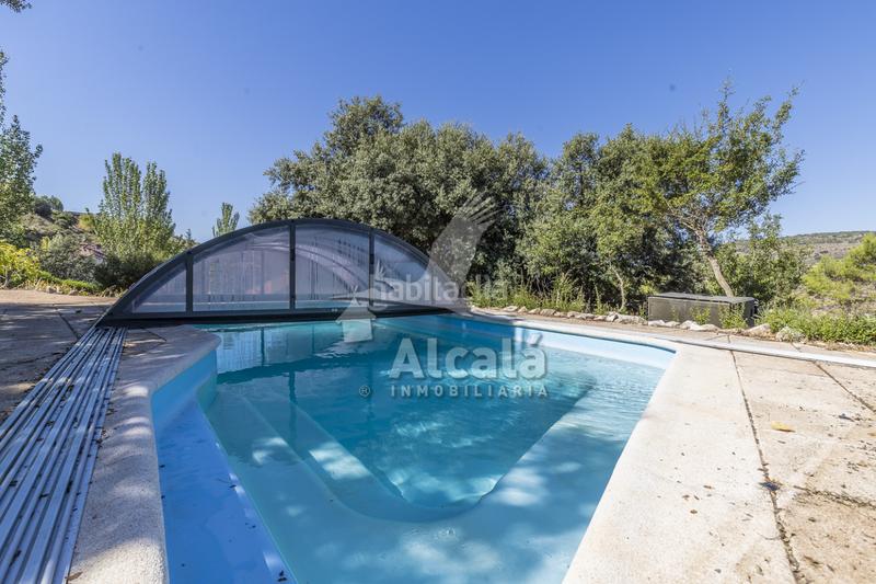 Foto ca551d75-07af-41a4-aa09-c87fc9dfd126. Casa exclusivo chalet independiente madrid en Ambite