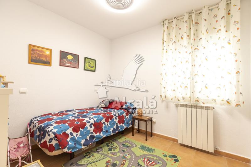 Foto ebd98b76-6469-44e5-80db-4e738e0215d7. Casa exclusivo chalet independiente madrid en Ambite