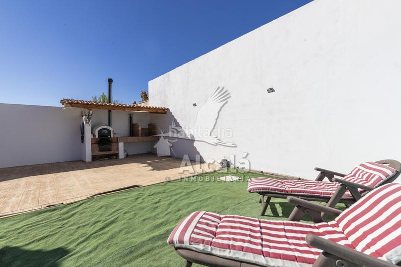 Foto d0298fe2-9c4b-4d5b-9271-e429d2ae261f. Casa bifamiliare con riscaldamento in Pioz