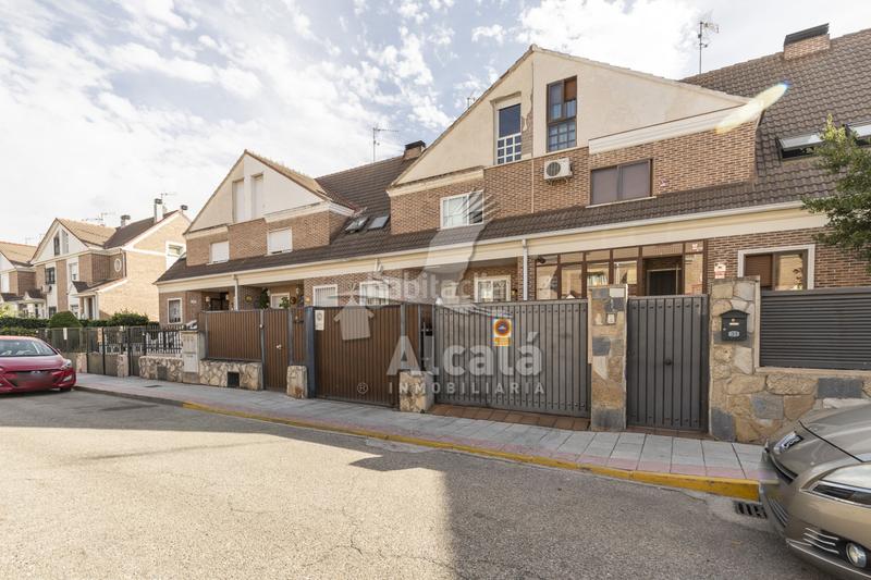 Foto a40b3af1-d9cc-405c-9274-80c94f86baf4. Casa adosada tu nuevo hogar en azuqueca chalet en Vallehermoso en Azuqueca de Henares