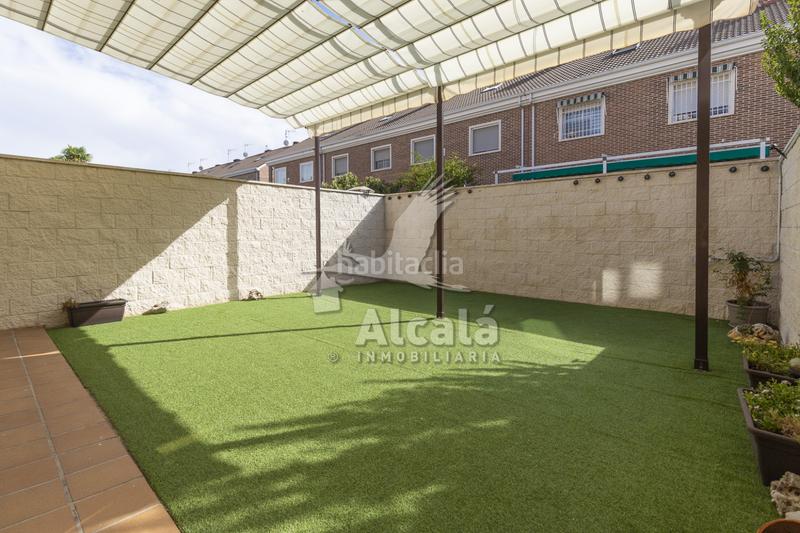 Foto ad843baa-7021-4a06-96ad-49cd29df6a46. Casa adosada tu nuevo hogar en azuqueca chalet en Vallehermoso en Azuqueca de Henares