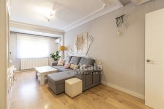 Appartement à Reyes Católicos. Oportunidad única en alcalá de henares  zona plaza del barro