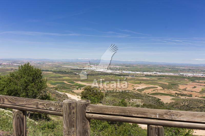 Foto 27ed3a3f-3092-4d1f-9bf3-911a51535046. Terrain résidentiel dans Santos de la Humosa (Los)