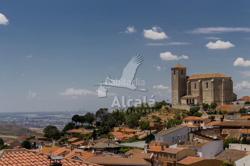 Foto bc68a4a4-1122-4e87-8fe5-2e28ad8ec4e9. Terrain résidentiel dans Santos de la Humosa (Los)