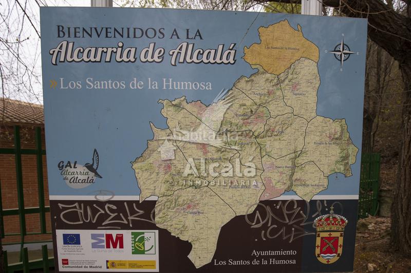 Foto c2a50046-1dfc-4928-b826-08467c86be91. Terrain résidentiel dans Santos de la Humosa (Los)