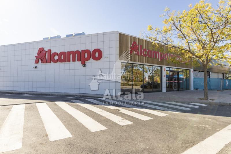 Foto 111483a8-3a05-4bd8-8bd5-45025f5b60e9. Terreny residencial a Villalbilla pueblo Villalbilla