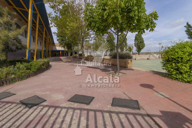 Foto 492cbc4b-9078-49f1-9019-21d716597391. Terreny residencial a Villalbilla pueblo Villalbilla