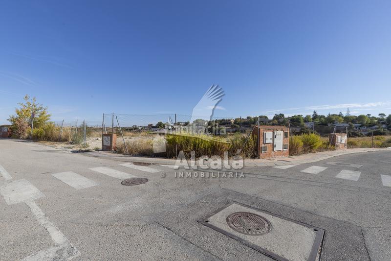 Foto 9eee9645-3c8a-4fb6-87ae-3f0872cc5a13. Terreny residencial a Villalbilla pueblo Villalbilla