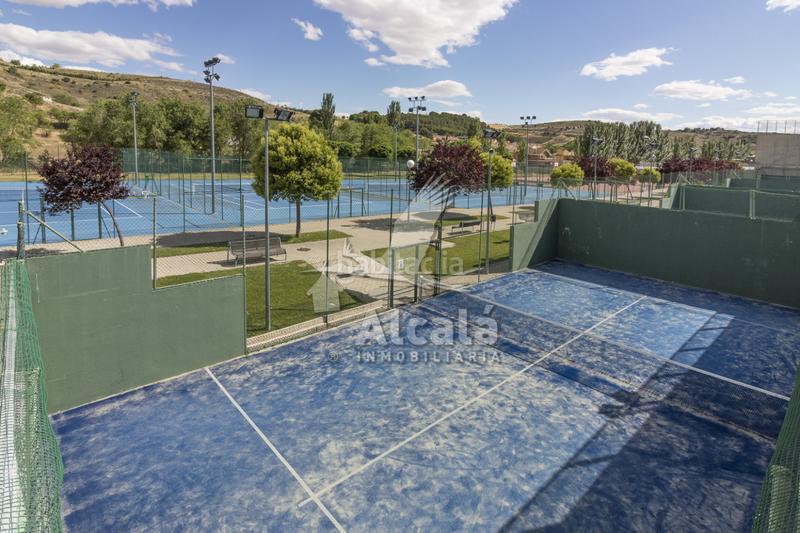 Foto b89b5158-b81d-4a03-84d9-d11bcf13b120. Terreny residencial a Villalbilla pueblo Villalbilla
