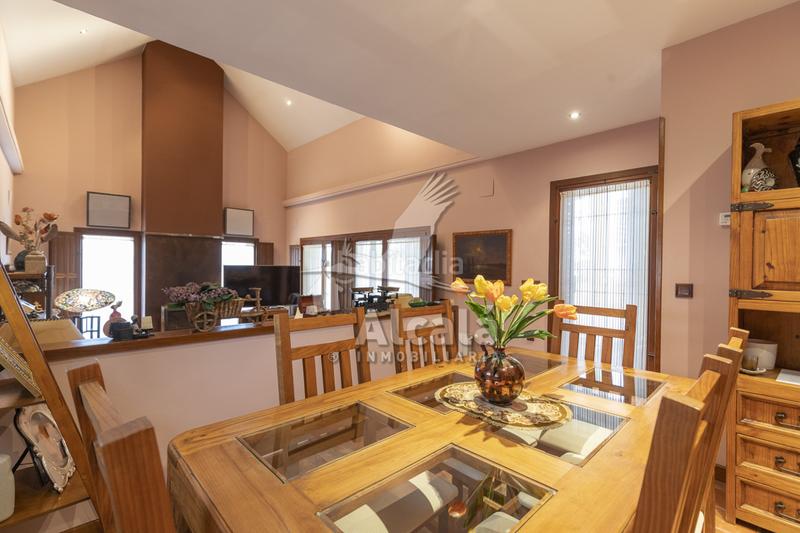 Foto 6fb3c107-ec14-4911-9f6e-45c5e400c60b. House with heating parking in Campo Real