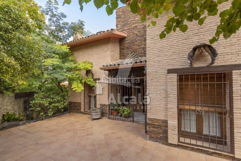 Foto a3288bcc-f243-48bb-a24f-1ea12c0838f6. House with heating parking in Campo Real