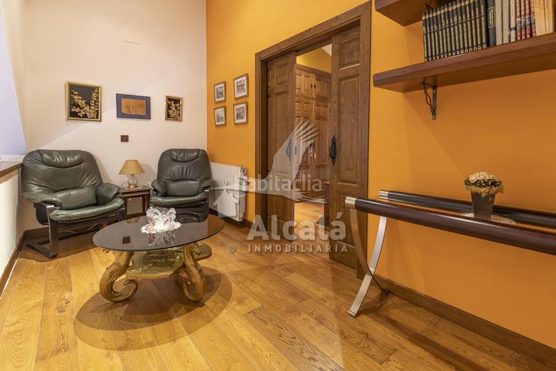Foto d2a2ec74-9cbf-4ef0-a915-ade4930b67a0. House with heating parking in Campo Real