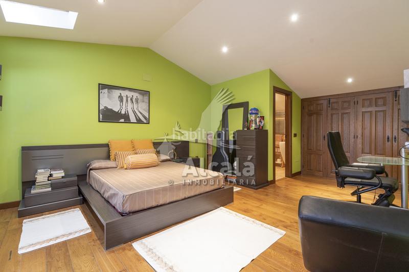 Foto d9f4ab77-dbaa-4f9c-a348-2b2decba82f3. House with heating parking in Campo Real