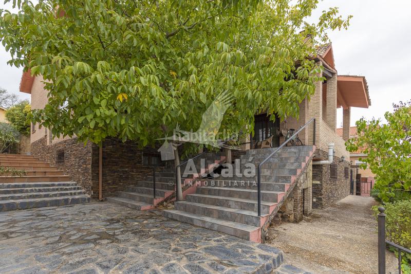 Foto edc4df02-fd5a-431e-b4c8-695ddc709843. House with heating parking in Campo Real