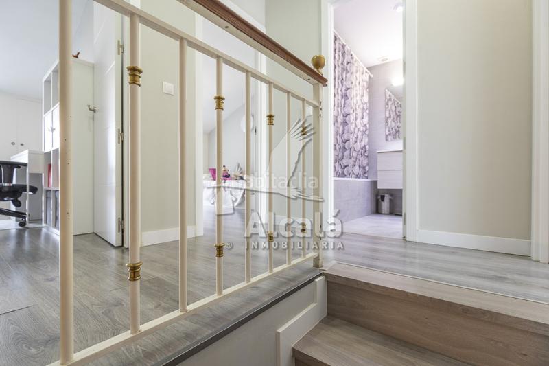 Foto 0d665e7e-7c25-4438-a122-e885b271d4e1. Casa adossada amb calefacció aparcament piscina a Meco