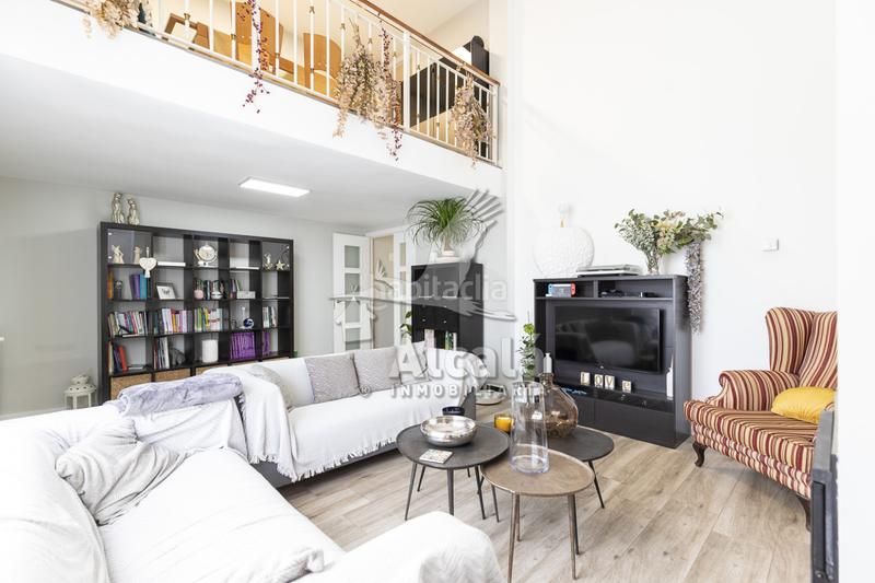 Foto bc5644cc-1df1-44cd-823a-9c1ecea524a6. Casa adossada amb calefacció aparcament piscina a Meco