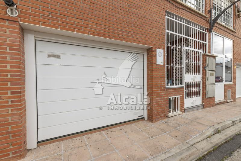 Foto da33001f-7b36-4bd9-8d37-4d82d1e03ed1. Casa adossada amb calefacció aparcament piscina a Meco