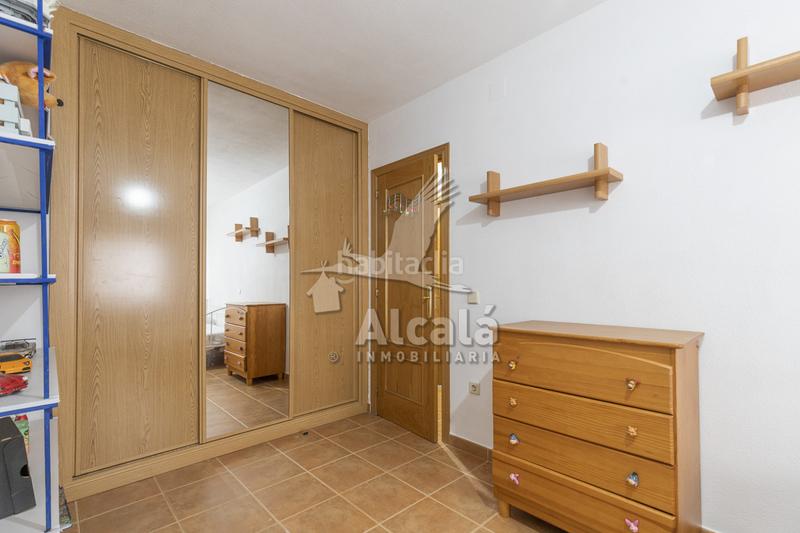 Foto 2a4c04e0-04d1-4c1d-807f-a6deda827134. Casa adosada acogedor chalet adosado en Galápagos