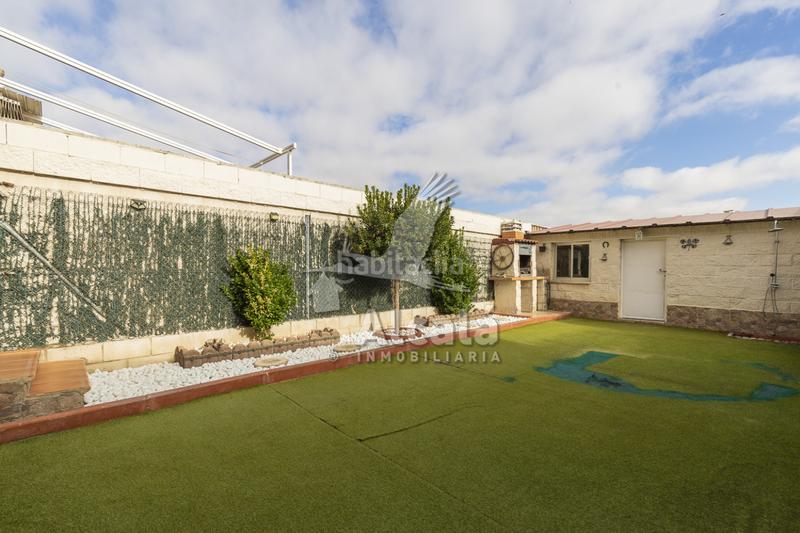 Foto 3c449d47-635e-4df6-90b2-6001494a0982. Casa adosada acogedor chalet adosado en Galápagos