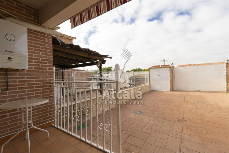 Foto 44848275-fcd1-4f2a-82bd-077cf353017e. Casa adosada acogedor chalet adosado en Galápagos