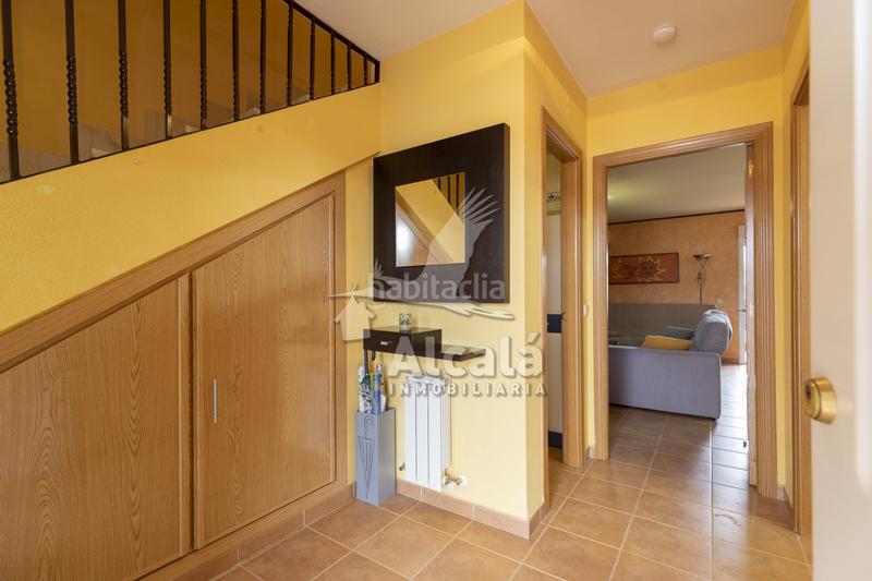 Foto 8353773c-5efb-4a50-96b6-aedac440d20a. Casa adosada acogedor chalet adosado en Galápagos