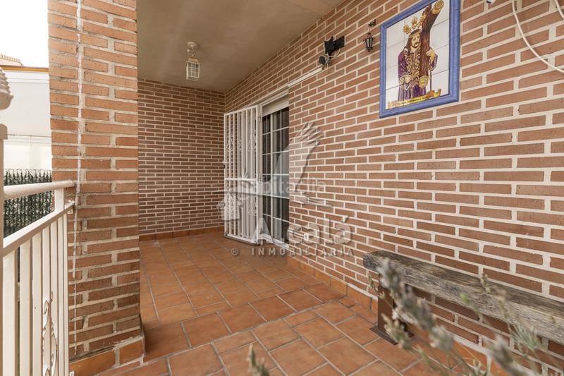 Foto 934b95cd-c563-474c-ad6e-120bd599e4d8. Casa adosada acogedor chalet adosado en Galápagos