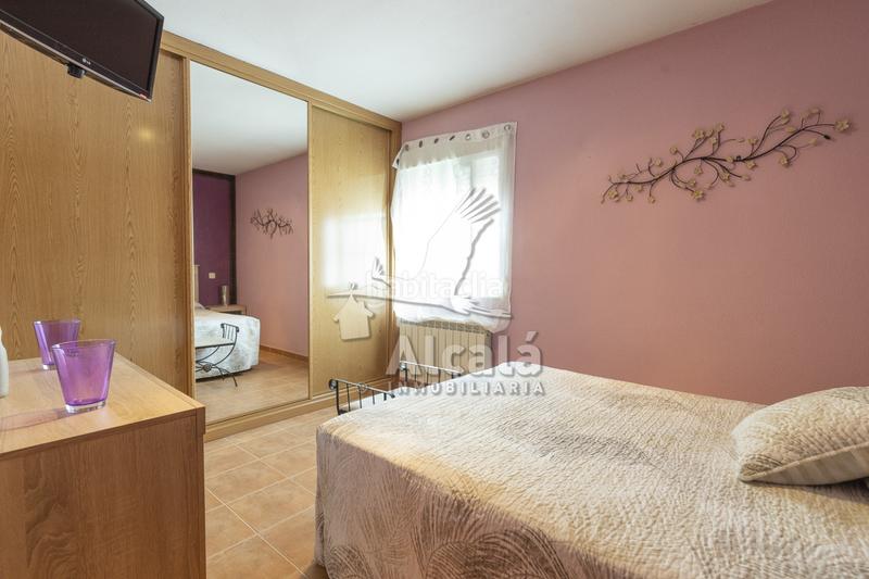 Foto 9bf6c1a3-10d4-4d4f-a34f-b7c6de55e061. Casa adosada acogedor chalet adosado en Galápagos