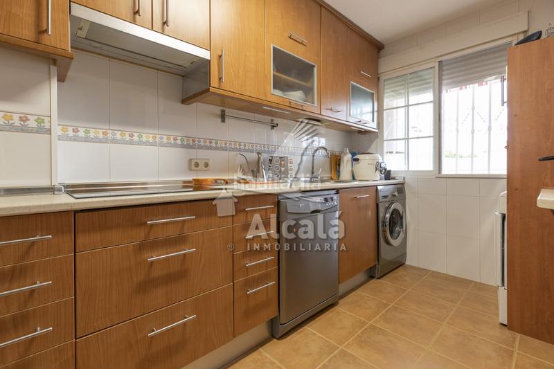 Foto ba5e6b99-1af4-4f5f-b009-d889fdefdda5. Casa adosada acogedor chalet adosado en Galápagos