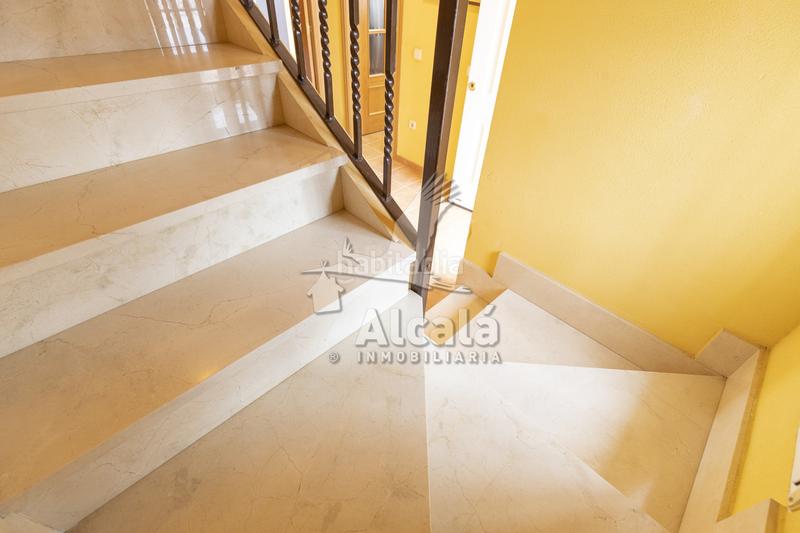 Foto bece2781-ae9f-4d15-9919-29e4dd506f30. Casa adosada acogedor chalet adosado en Galápagos