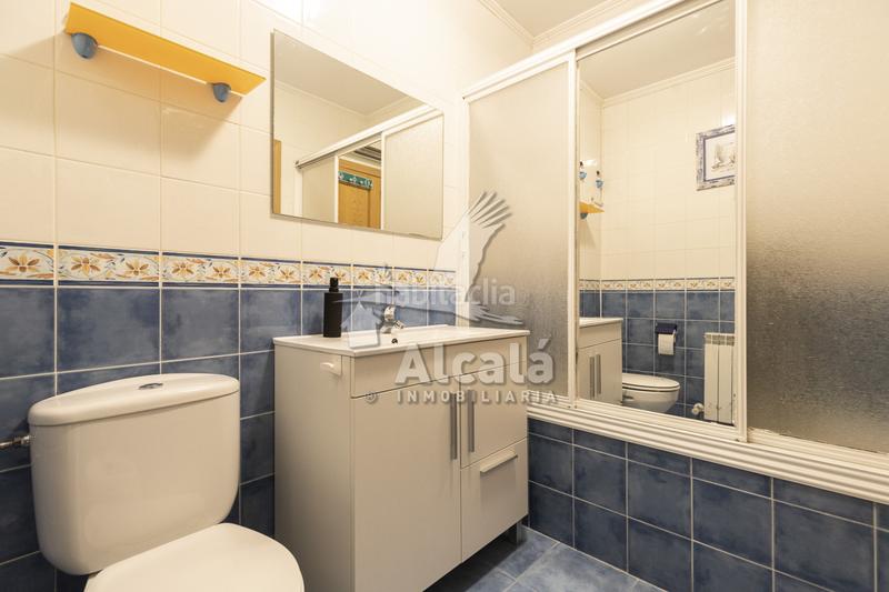 Foto cffec4f4-7ac0-4b06-8772-ec510cb0b9be. Casa adosada acogedor chalet adosado en Galápagos