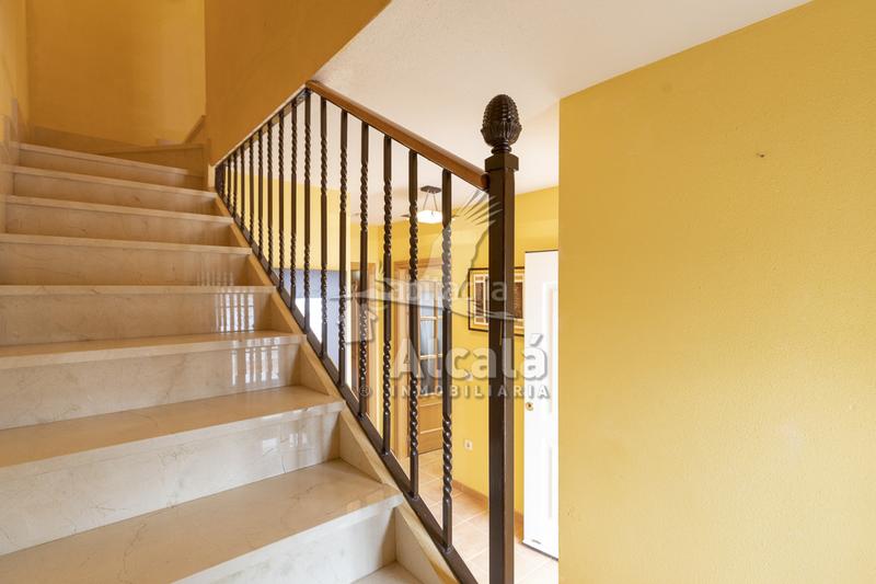 Foto f4d186c1-fa2a-40ab-93cc-28b2c6cbb47a. Casa adosada acogedor chalet adosado en Galápagos