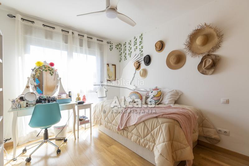 Foto 077bf568-54ce-48bd-b8a8-78e9e5511359. Casa adossada amb calefacció aparcament piscina a Villalbilla