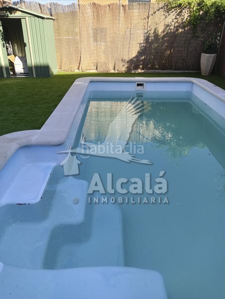 Foto 0db375d6-e045-46aa-b12b-f0670d582e20. Casa adossada amb calefacció aparcament piscina a Villalbilla