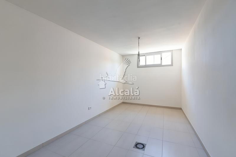 Foto 152e9c0d-e462-4199-9553-a589ebae75c8. Casa adossada amb calefacció aparcament piscina a Villalbilla