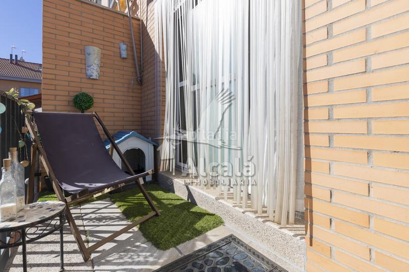 Foto 8fbfbff1-460b-47de-8f9b-37f05b860c17. Casa adossada amb calefacció aparcament piscina a Villalbilla