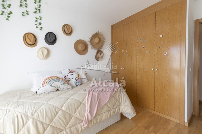 Foto ada4038b-4f13-4c83-96f9-731365565216. Casa adossada amb calefacció aparcament piscina a Villalbilla