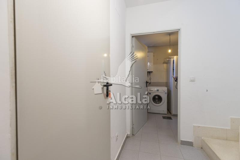 Foto bd822928-0b9c-473f-8cfa-febb4fa06fe0. Casa adossada amb calefacció aparcament piscina a Villalbilla