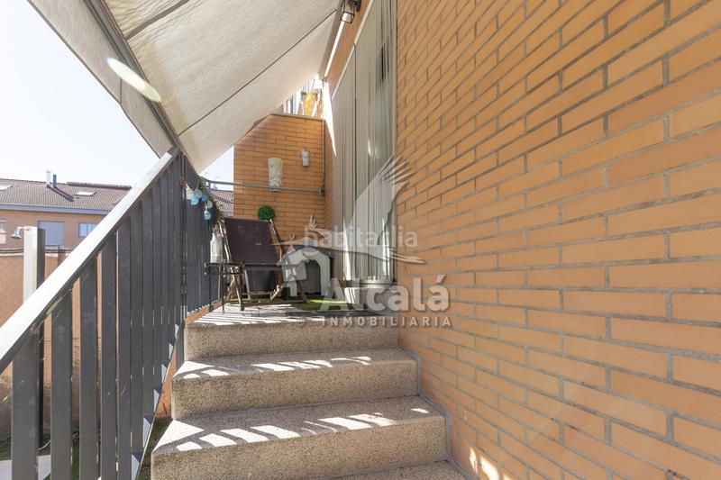 Foto ca9adf54-413e-4f2e-af8a-109fbfd82187. Casa adossada amb calefacció aparcament piscina a Villalbilla