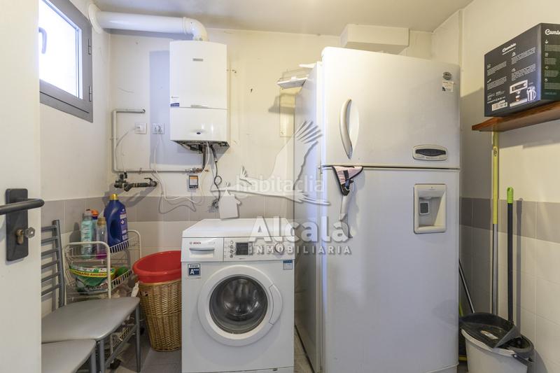 Foto cc4a01e2-138f-4899-9160-e0e1ece87692. Casa adossada amb calefacció aparcament piscina a Villalbilla