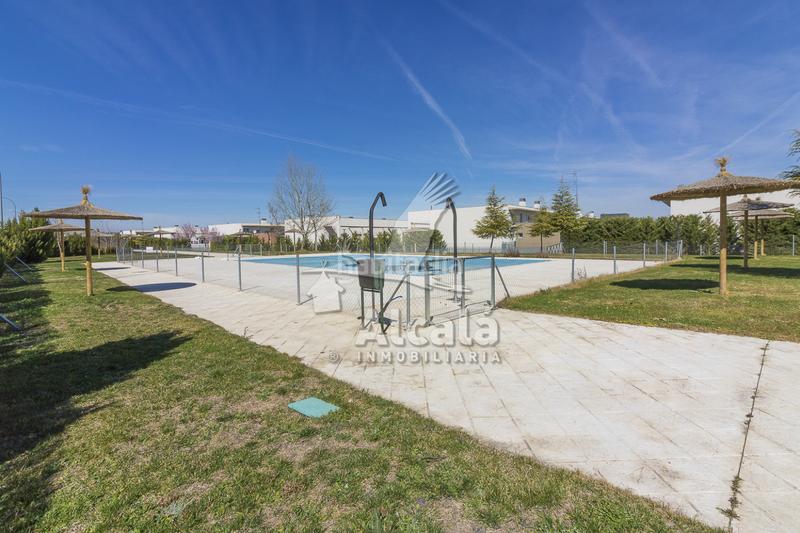 Foto 5b54f9eb-3b9d-44f2-a213-51f139e5cb4d. Ático loft dúplex con encanto en Loeches