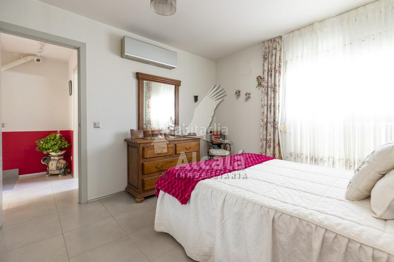 Foto 6beff646-50f6-4214-9fae-3125e3e003c1. Ático loft dúplex con encanto en Loeches