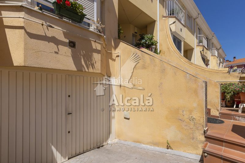 Foto 02576b8a-50d3-4331-9939-dce31baca768. Casa amb calefacció aparcament a Camarma de Esteruelas