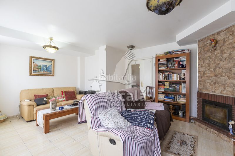 Foto 51e4d275-3954-4542-93e5-56824ecee712. Casa amb calefacció aparcament a Camarma de Esteruelas